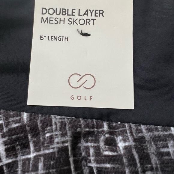 NWT Calia by Carrie Underwood Double Layer Skort in Cross Thatch Black in XS - Picture 5 of 8